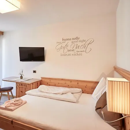 Garni Savoy - New Opening 3*